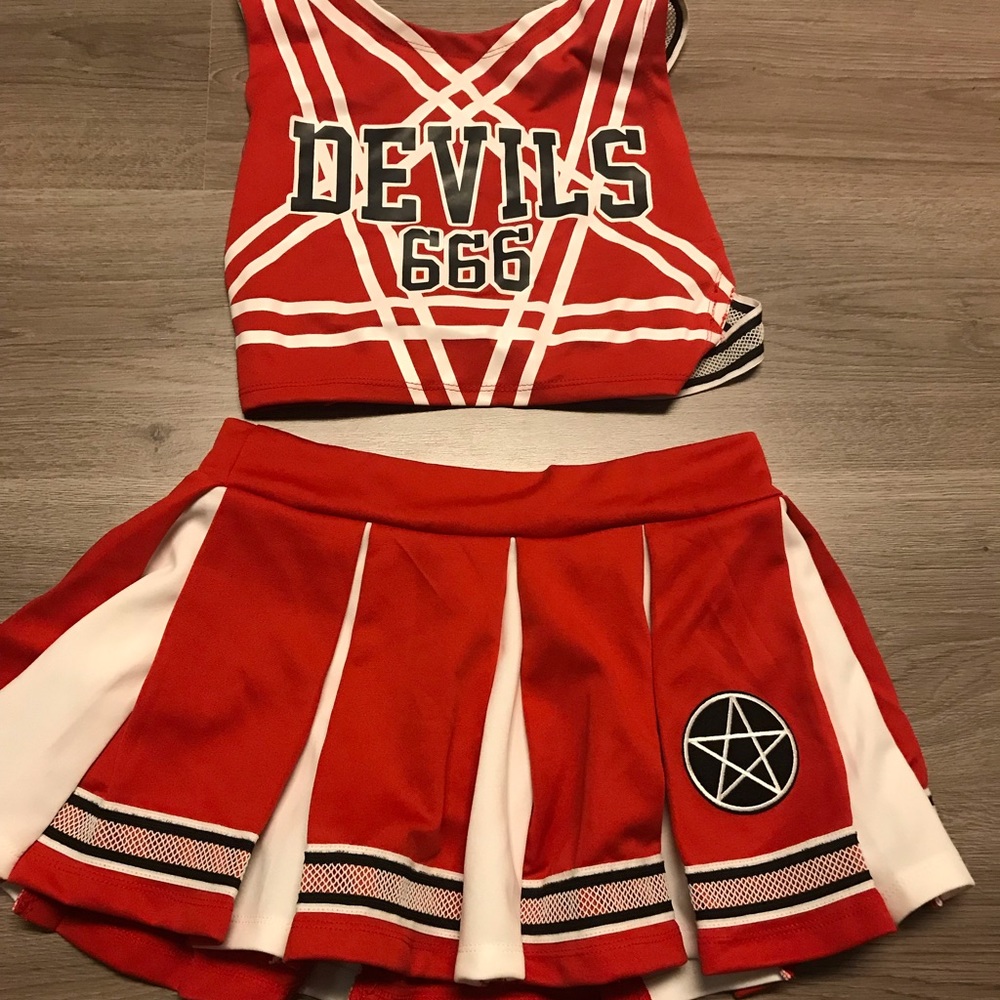 devil halloween cheerleader